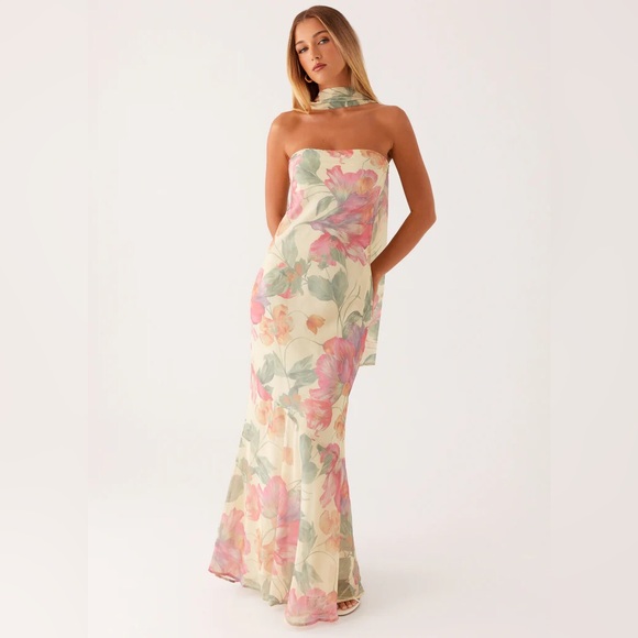 Peppermayo Dresses & Skirts - Peppermayo Under The Pagoda Maxi Dress - Yellow Peony